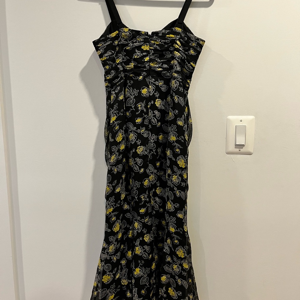 Floral Black and Yellow Midi Dress - Picture 6 of 7